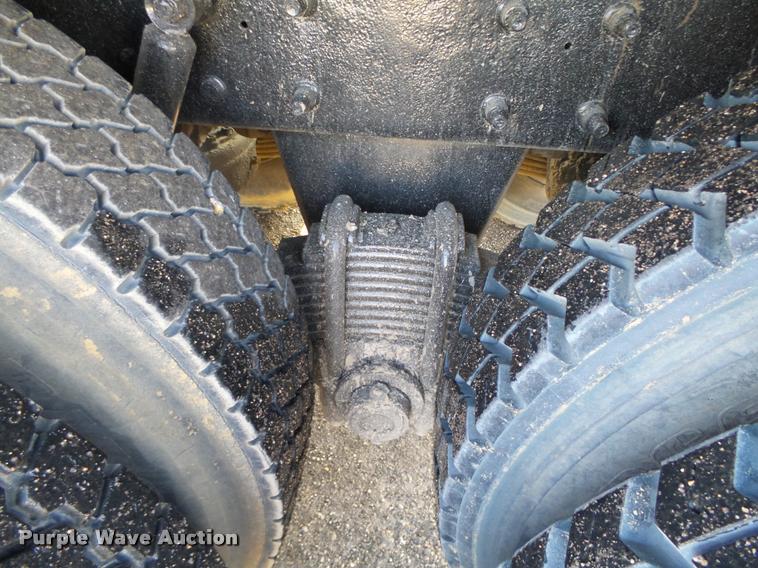 image for item K1477 2007 Mack CV713 dump truck