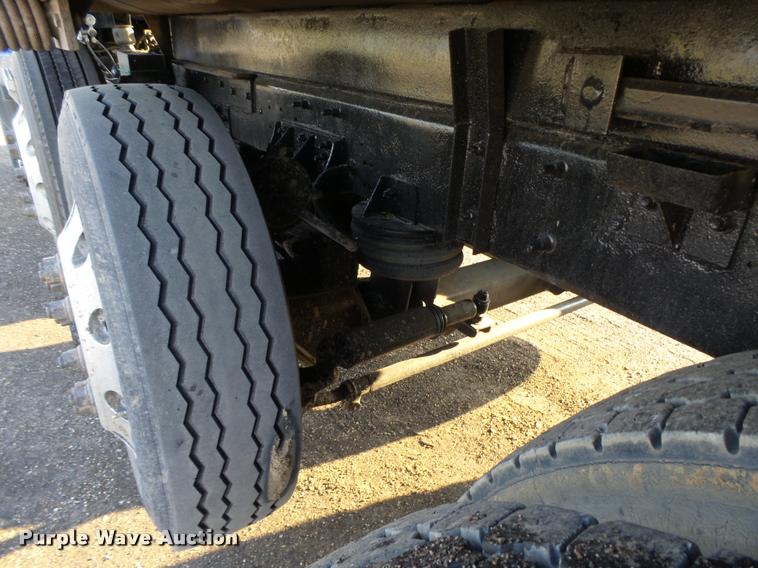 image for item K1477 2007 Mack CV713 dump truck