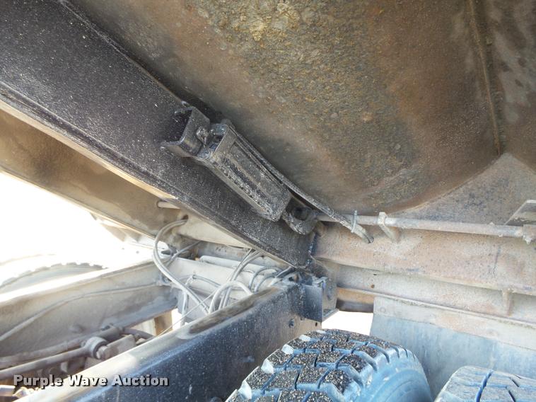 image for item K1477 2007 Mack CV713 dump truck