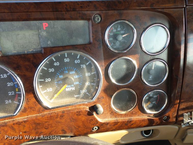 image for item K1477 2007 Mack CV713 dump truck