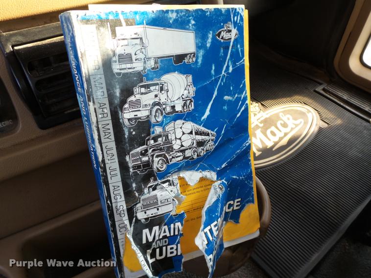 image for item K1477 2007 Mack CV713 dump truck