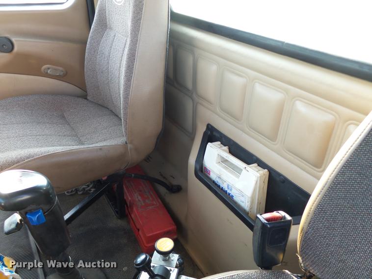 image for item K1477 2007 Mack CV713 dump truck