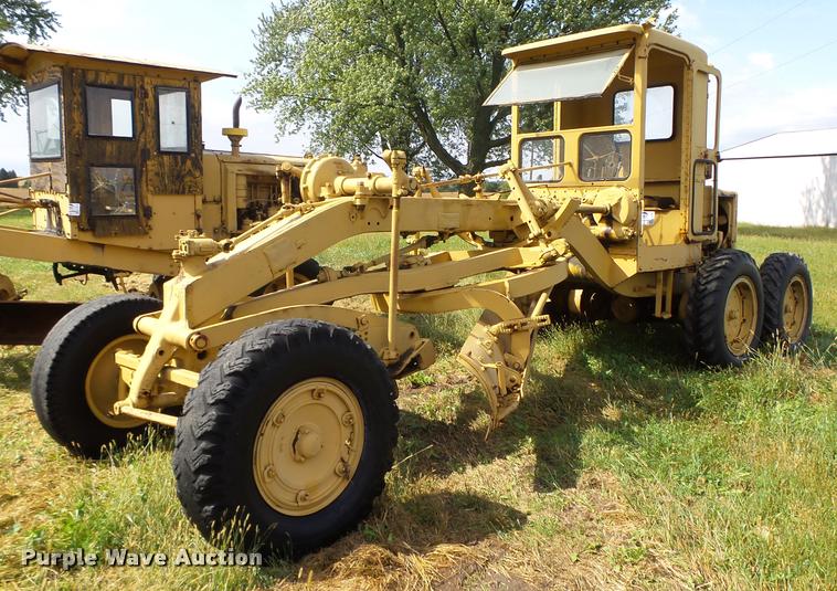 image for item K1478 Caterpillar 12 rigid frame motor grader