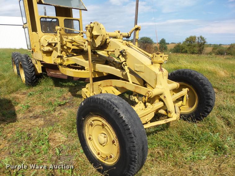 image for item K1478 Caterpillar 12 rigid frame motor grader