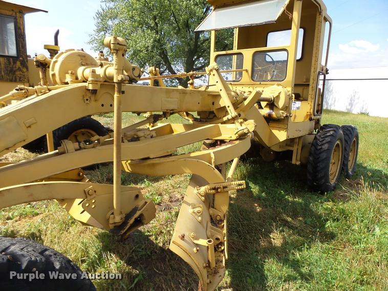 image for item K1478 Caterpillar 12 rigid frame motor grader