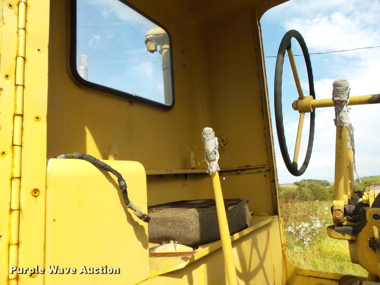 image for item K1478 Caterpillar 12 rigid frame motor grader