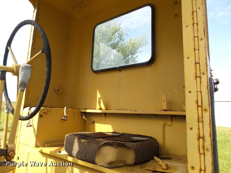 image for item K1478 Caterpillar 12 rigid frame motor grader