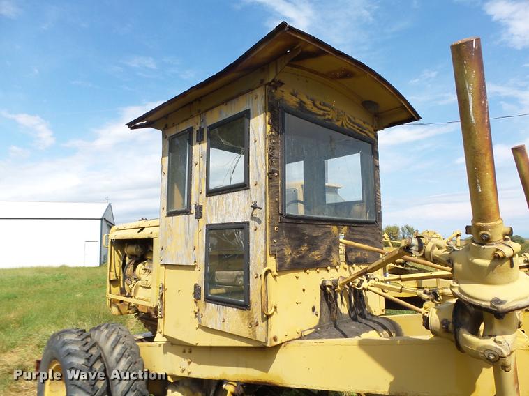 image for item K1479 Caterpillar rigid frame motor grader