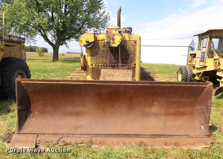 image for item K1480 Caterpillar D8 Series 2U dozer