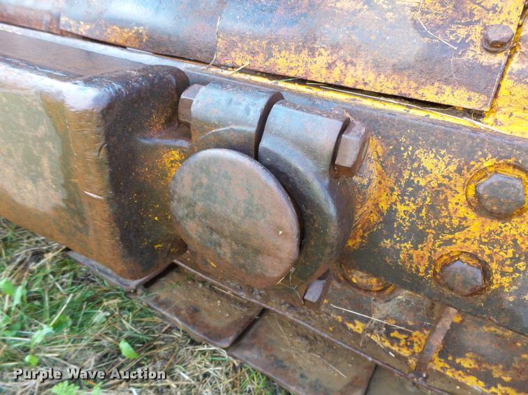 image for item K1480 Caterpillar D8 Series 2U dozer