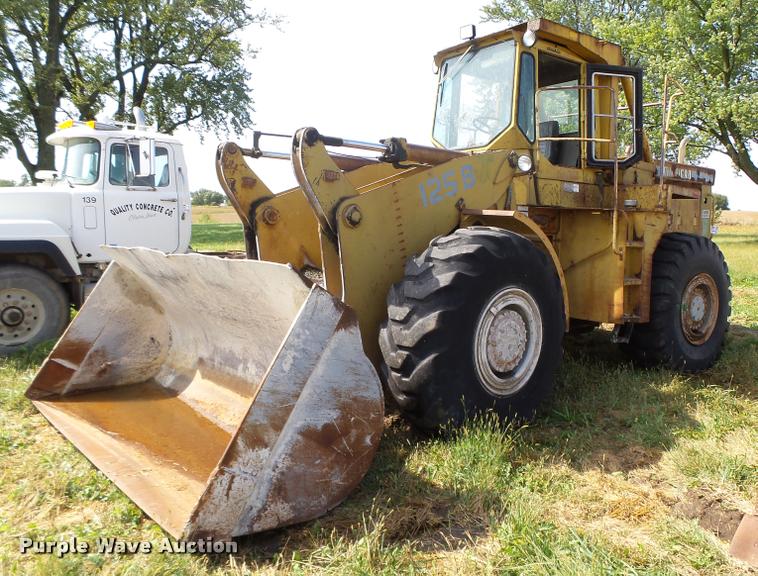 image for item K1481 1975 Michigan 125B-GM wheel loader