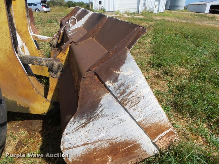 image for item K1481 1975 Michigan 125B-GM wheel loader