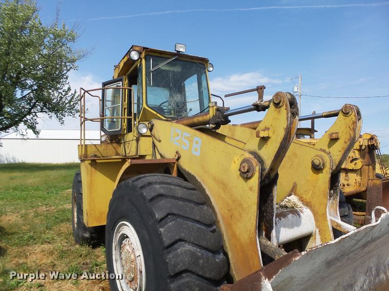 image for item K1481 1975 Michigan 125B-GM wheel loader
