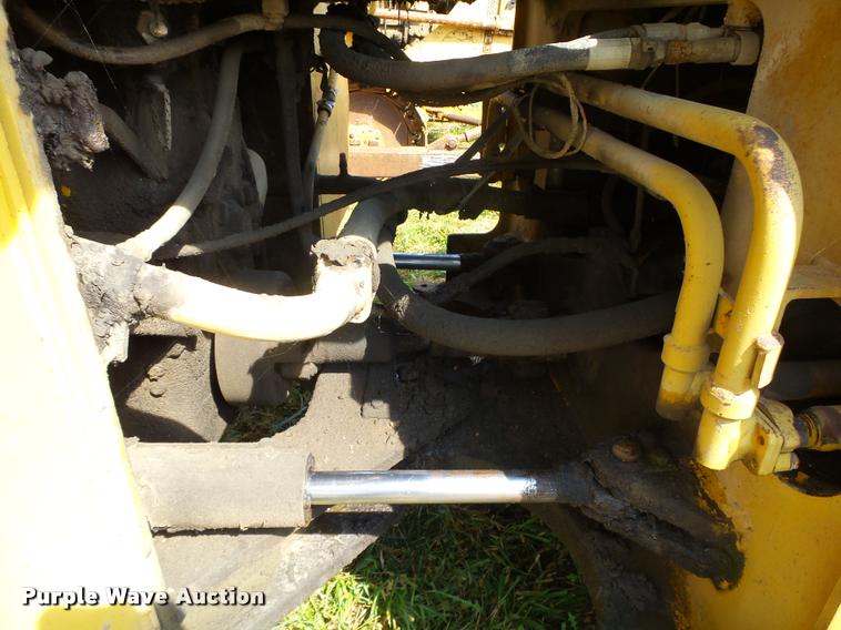 image for item K1481 1975 Michigan 125B-GM wheel loader