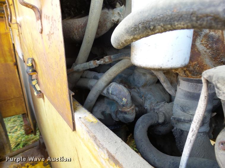 image for item K1481 1975 Michigan 125B-GM wheel loader