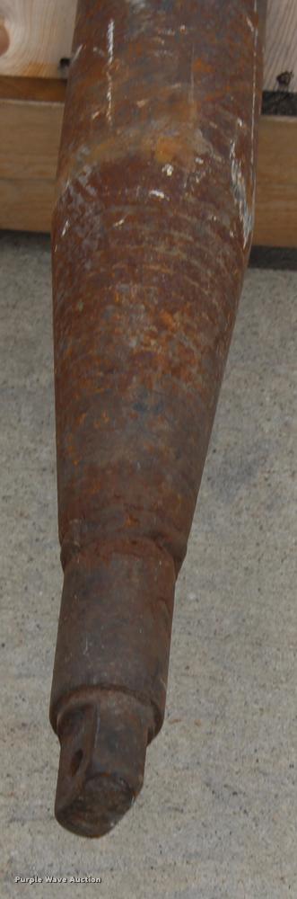 image for item K1943 Piercing mole