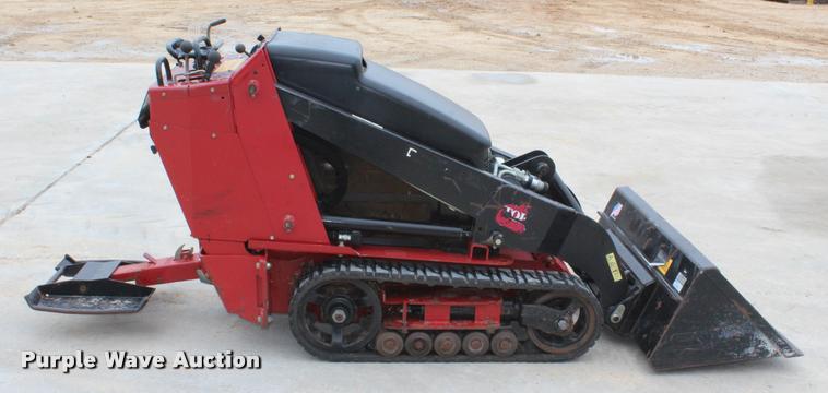 image for item K1944 Toro Dingo walk behind skid steer