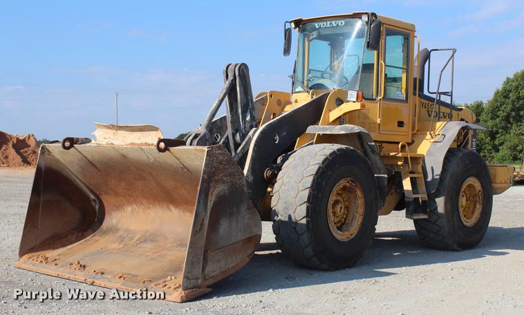 image for item K1949 2006 Volvo L110E wheel loader