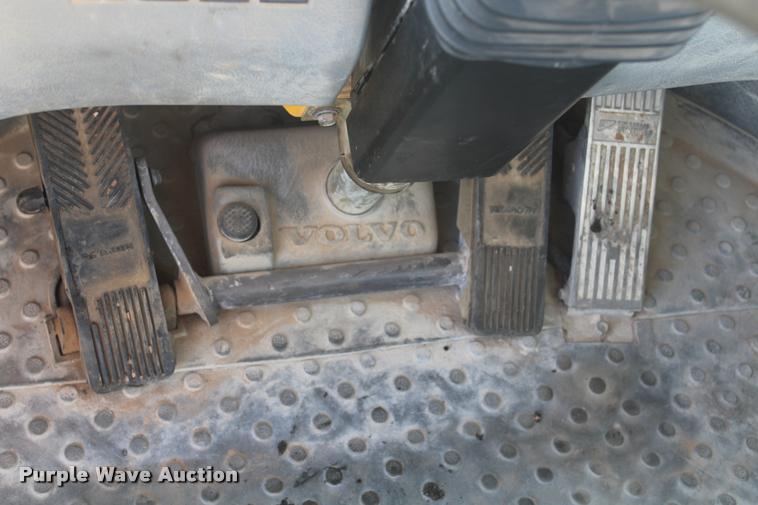 image for item K1949 2006 Volvo L110E wheel loader