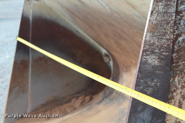 image for item K1949 2006 Volvo L110E wheel loader