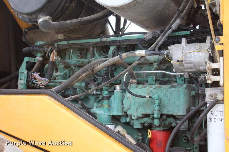 image for item K1949 2006 Volvo L110E wheel loader