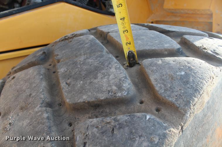 image for item K1949 2006 Volvo L110E wheel loader