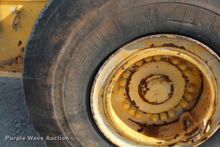 image for item K1949 2006 Volvo L110E wheel loader