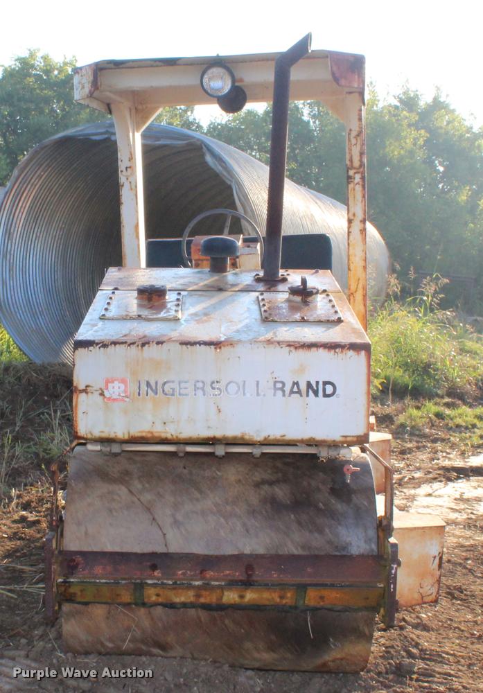 image for item K1955 Ingersoll Rand DA30 double drum vibratory roller