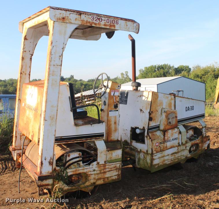 image for item K1955 Ingersoll Rand DA30 double drum vibratory roller