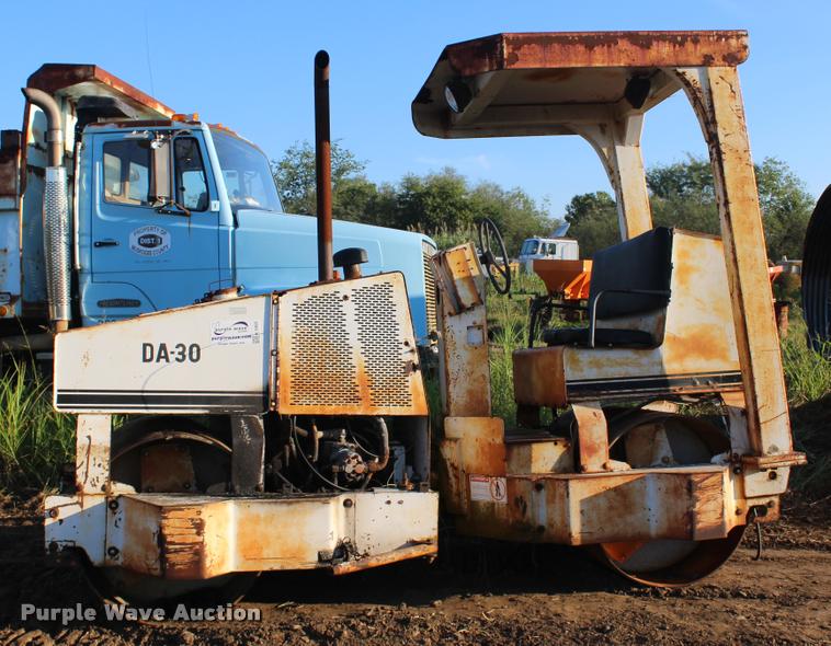 image for item K1955 Ingersoll Rand DA30 double drum vibratory roller
