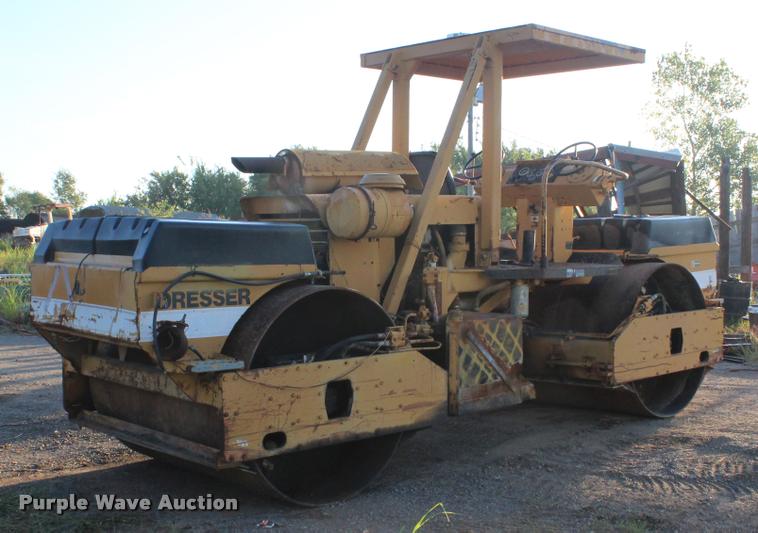 image for item K1958 Dresser GD-47017 double drum roller