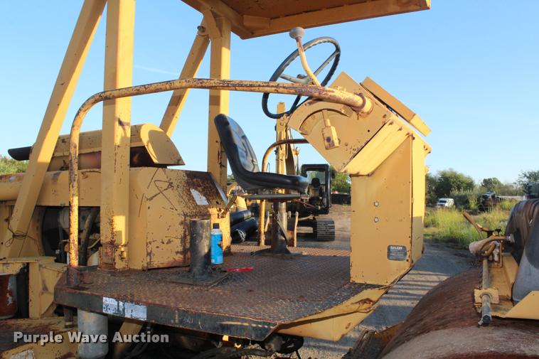 image for item K1958 Dresser GD-47017 double drum roller