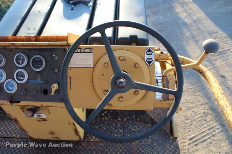 image for item K1958 Dresser GD-47017 double drum roller