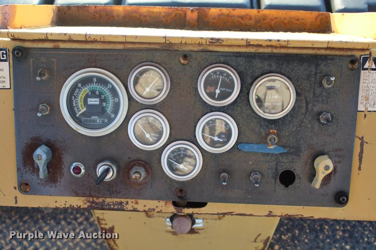 image for item K1958 Dresser GD-47017 double drum roller