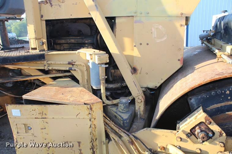 image for item K1958 Dresser GD-47017 double drum roller