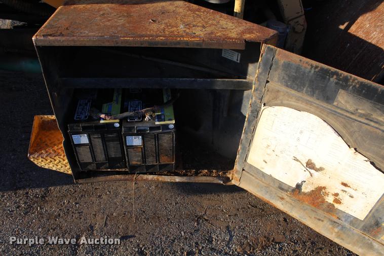 image for item K1958 Dresser GD-47017 double drum roller