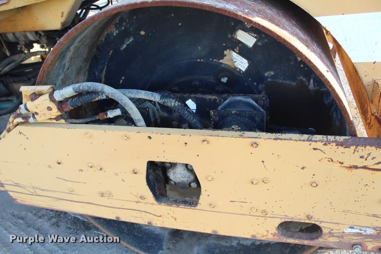 image for item K1958 Dresser GD-47017 double drum roller