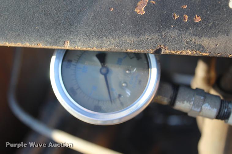 image for item K1958 Dresser GD-47017 double drum roller