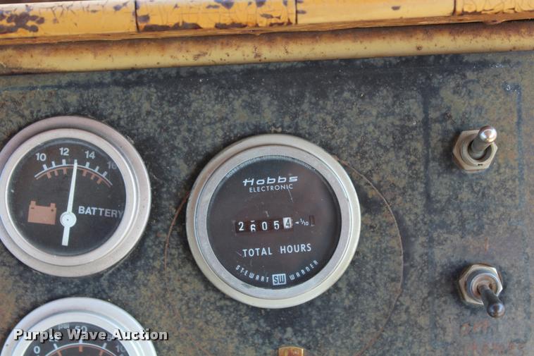 image for item K1958 Dresser GD-47017 double drum roller