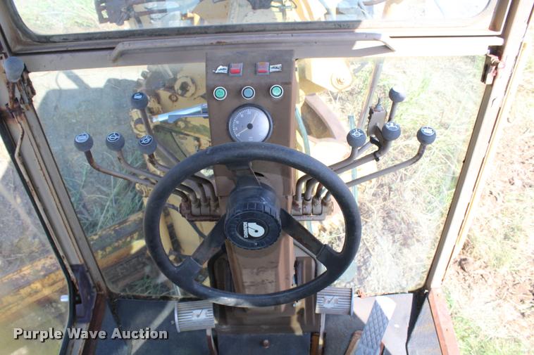 image for item K1962 1991 Champion 720A Series III motor grader
