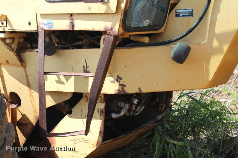 image for item K1962 1991 Champion 720A Series III motor grader