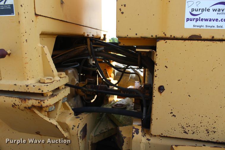 image for item K1962 1991 Champion 720A Series III motor grader