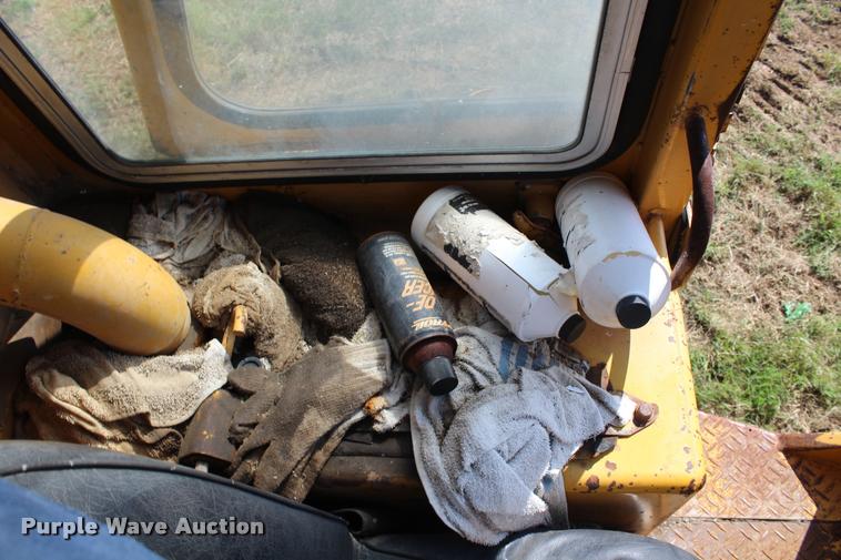 image for item K1963 1978 Caterpillar 910 wheel loader