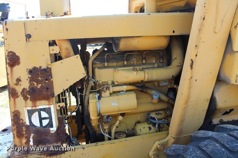 image for item K1963 1978 Caterpillar 910 wheel loader