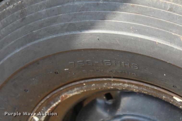 image for item K1964 Tampo pneumatic roller