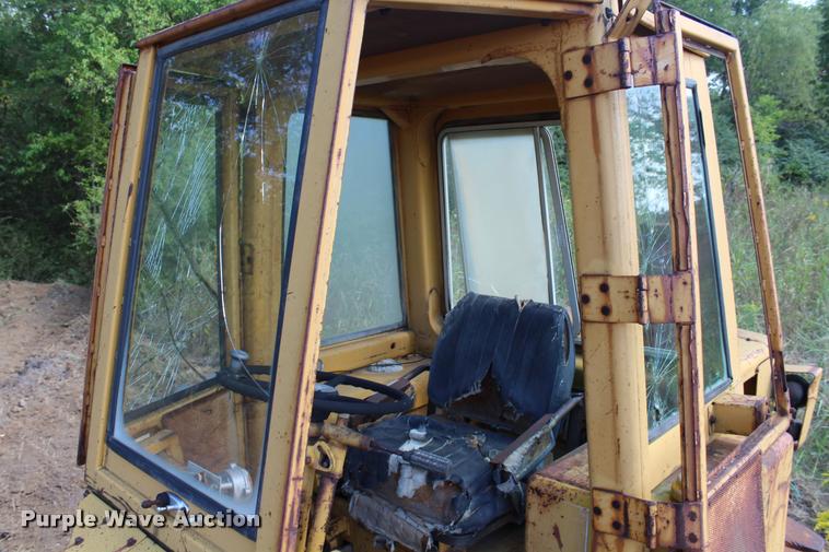 image for item K1965 1974 Caterpillar 920 wheel loader