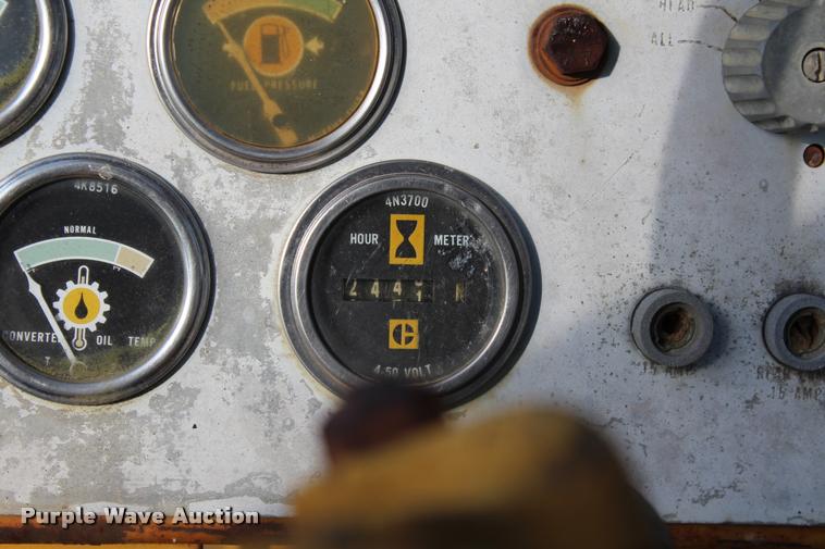 image for item K1965 1974 Caterpillar 920 wheel loader