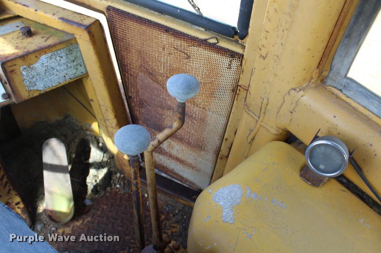 image for item K1965 1974 Caterpillar 920 wheel loader