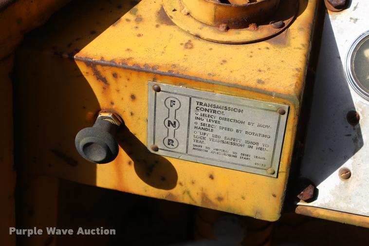 image for item K1965 1974 Caterpillar 920 wheel loader