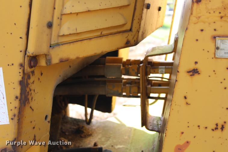 image for item K1965 1974 Caterpillar 920 wheel loader
